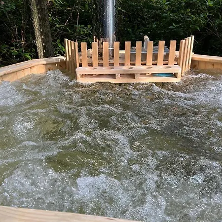 Campeggio Boschetto Natural Village *